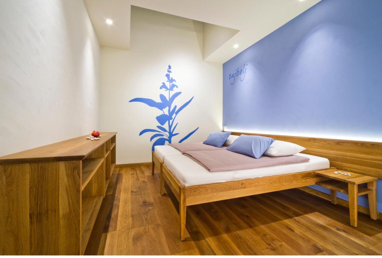 Hotel Majerija Vipava Zewnętrze zdjęcie
