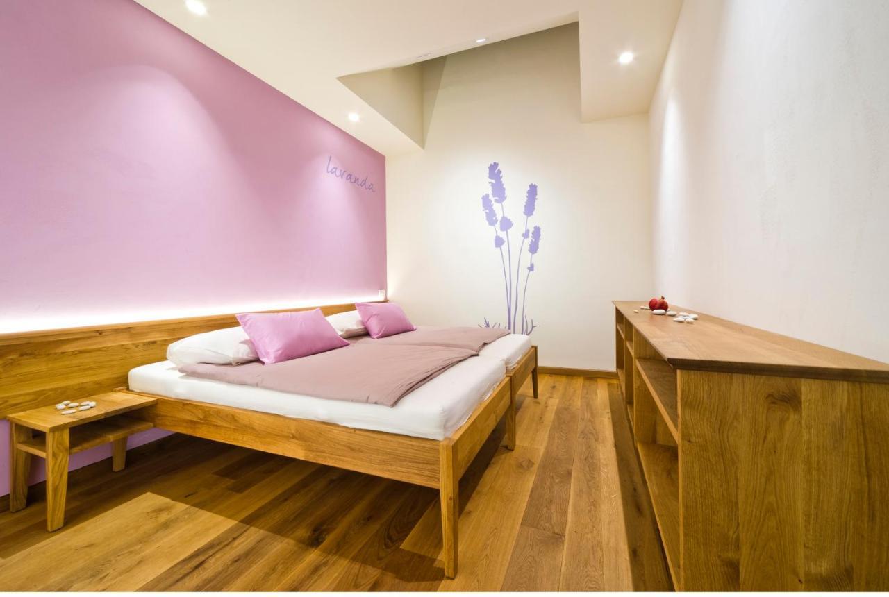 Hotel Majerija Vipava Zewnętrze zdjęcie
